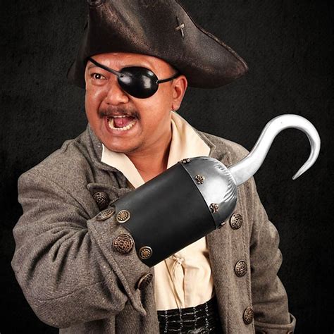 Pirate's Hook .